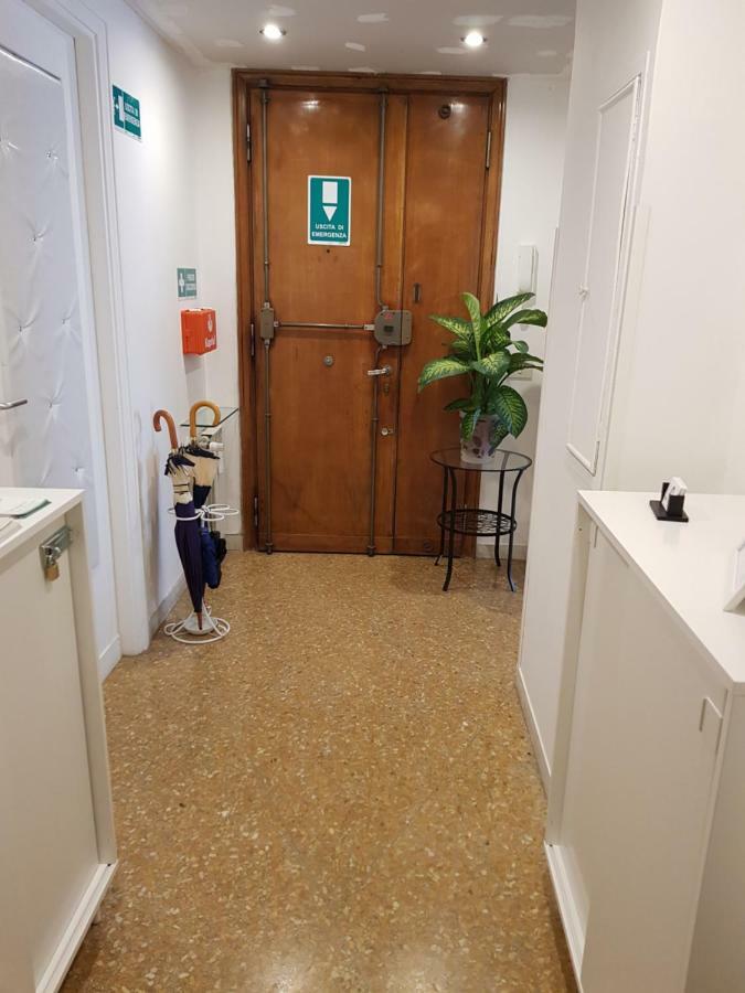 Rose Antiche Vatican B&B Rzym Zewnętrze zdjęcie