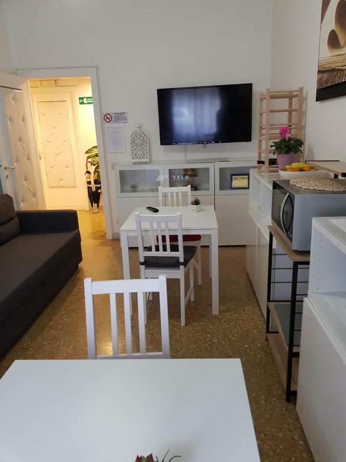Rose Antiche Vatican B&B Rzym Zewnętrze zdjęcie